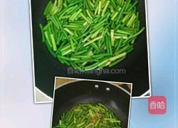 蒜薹炒鸡蛋的做法图解3