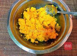 咸蛋黄肉松青团的做法图解5