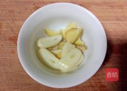 清炒豌豆苗的做法图解2