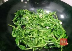 清炒豌豆苗的做法图解5