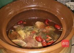 老火水鱼汤的做法图解3