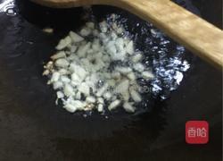 韭菜滑蛋花的做法图解5