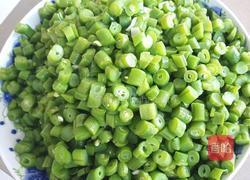 肉末豆丁的做法图解1