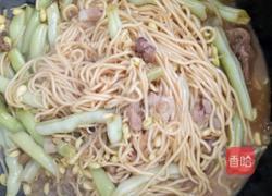 粽香扁豆焖面的做法图解12