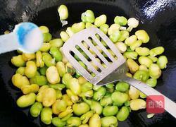 蚕豆炒鸡蛋的做法图解5