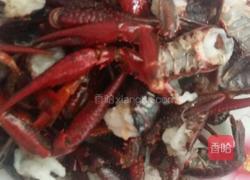 麻辣虾尾的做法图解1