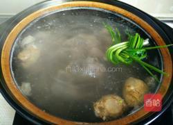 咸鲜排骨瓠子汤的做法图解3