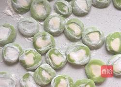 白菜饺子的做法图解11