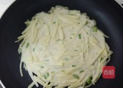 土豆丝卷饼的做法图解3