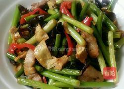 四色炒蒜苗的做法图解7