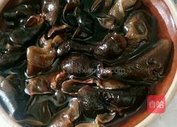 四色炒蒜苗的做法图解3