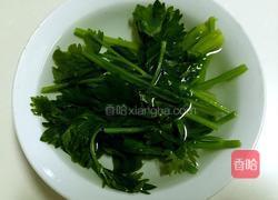 芹菜炒饭的做法图解3