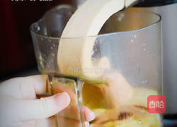 简易水果冰激凌做法（原汁机版）的做法图解3