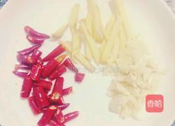 辣炒豆干的做法图解1