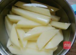 炸薯条的做法图解2