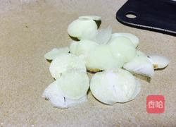 哈尔滨红肠煸芦笋的做法图解3