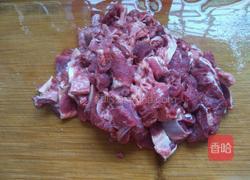 炖牛腩的做法图解1