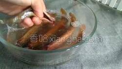 泥鳅炖豆腐的做法图解8