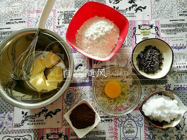 所需食材 黄油常温下放置一会儿
