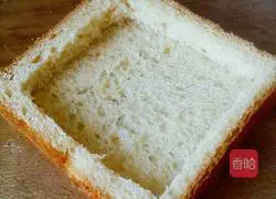 Illustration of how to make fried egg sandwich 2