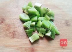 三色水果沙拉的做法图解3