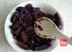 紫薯鸡蛋卷的做法图解3