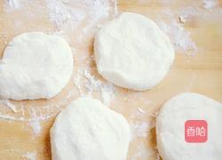 猪肉韭菜包子的做法图解4