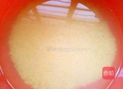 红枣枸杞小米粥的做法图解2