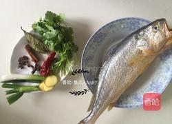 红烧黄花鱼的做法图解1
