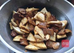 荔浦芋头烧肉的做法图解6