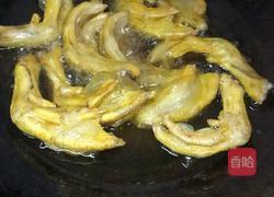 螺蛳鸭脚煲的做法图解3