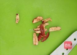 山药红枣排骨粥的做法图解4