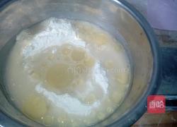 用手揉出手套膜的做法图解1