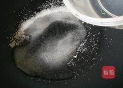 草莓糖球的做法图解4