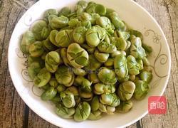 葱香蚕豆的做法图解6