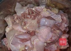 清炖老母鸡的做法图解1
