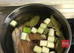 秘制东坡肘子（香辣风味）的做法图解4