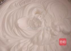 双层蛋糕奶油裱花的做法图解2