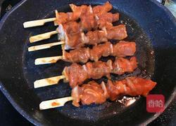 香煎骨肉相连的做法图解2