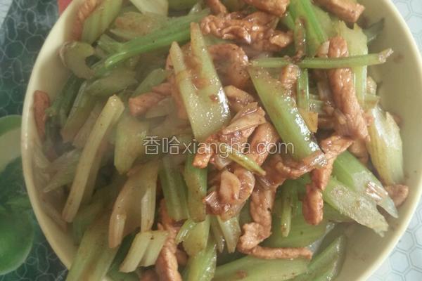 芹菜炒肉