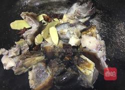 黄豆炖猪蹄的做法图解4