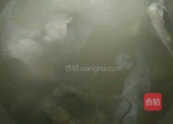 排骨苦瓜汤的做法图解2
