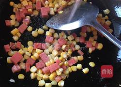 火腿玉米粒炒鸡蛋的做法图解8
