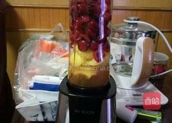 黄瓜樱桃汁的做法图解2