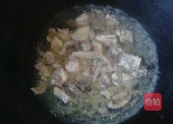 鸡腿炖蘑菇的做法图解4