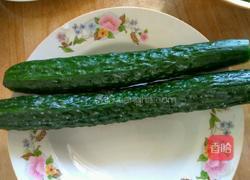 肉丝拌黄瓜的做法图解1