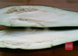 手撕蒜泥茄子的做法图解1