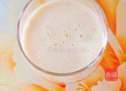 香蕉奶昔的做法图解5