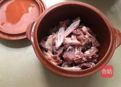 白鸽绿豆汤的做法图解2