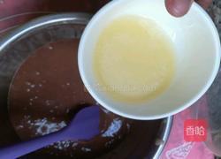 巧克力纸杯蛋糕的做法图解7